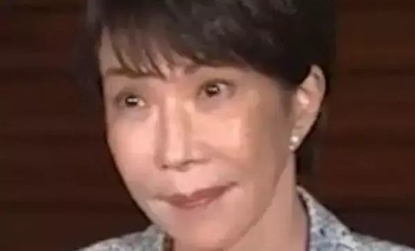 ≪高市支持率急落≫「総理就任以来、0～3時間睡眠が常態化」SNSの“寝てない投稿”に自民からも冷ややかな声「安倍さんとは違う」家事も仕事も抱え込み、政権維持に支障も