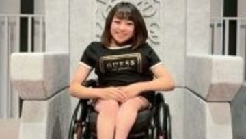 〈生後3か月の娘は10か所以上の切り傷…〉殺人容疑で逮捕された“車椅子インフルエンサー”の母（28）は恋に出会いに積極的「マッチングアプリもするし相席屋にも行く」【2025年11月ベスト記事2位】