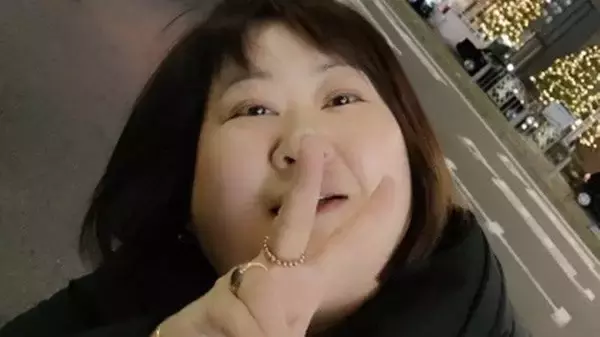 〈三菱UFJ銀行14億円事件〉“ゆかちー”と呼ばれハイボールやテキーラを片手に「長年真面目に仕事してきたんだ…」酒豪でアネゴ肌、趣味は温泉巡り「夫が浮気したら許さない」【2025 スクープ記事 5位】