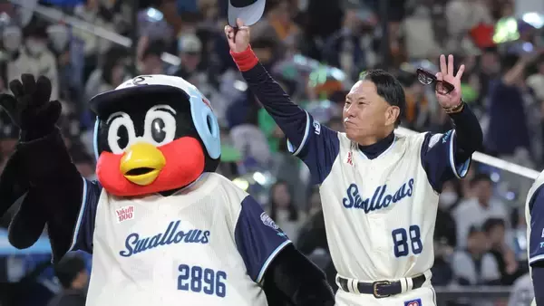 「今のままバントなしを貫くと多分、最下位」快進撃ヤクルトに江本氏が注文…球審バット直撃のオスナには「“危険打法”とかで罰金を！」