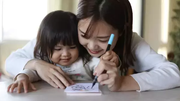 「もはや押し付け」「正月早々嫌な気持ちに」年賀状じまいした相手に送るのはマナー違反？ マナー講師の意外な見解