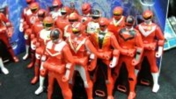 50年続いた「スーパー戦隊シリーズ」終焉へ…仮面ライダー、ウルトラマンと明暗をわけた玩具の売上“一人負け”の真相