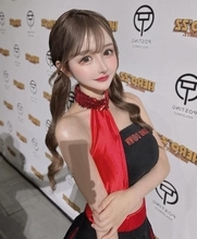 【歴代ラウンドガールまとめ】華を添える美女たちを紹介！