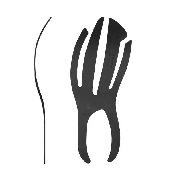 デサント、フォーク型カーボンプレート搭載のトップランナー向けシューズ「DELTAPRO EXP V3」発売