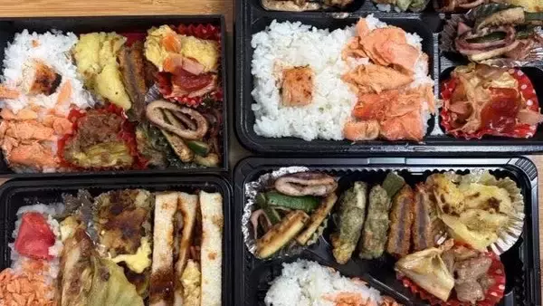 「さて、今日はどんなお弁当を作ろかなぁ〜」ハイヒール・モモコ、おかずと愛情がたっぷり!手作りのスタッフ弁当を公開