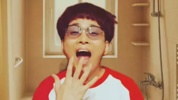 「かわちい」バイク川崎バイク、"風呂キャンBKB"ショットにファンの注目集まる！