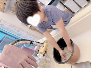 「朝から頭痛が酷く…」人気タレント 体調不良を告白も息子の優しさに涙?