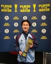 オランダ1部チームが半世紀ぶりの快挙　日本代表MF三戸舜介がMOM選出