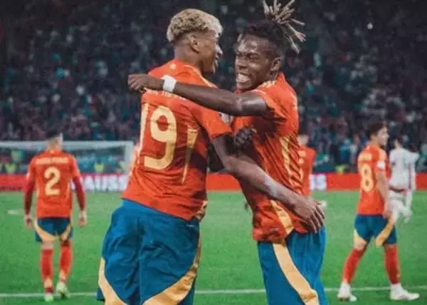 ネーションズリーグ準決勝、ニコ・ウィリアムズの強烈な左足シュートにファン歓喜！「これはエグぃ」「誰にも止められないスター」