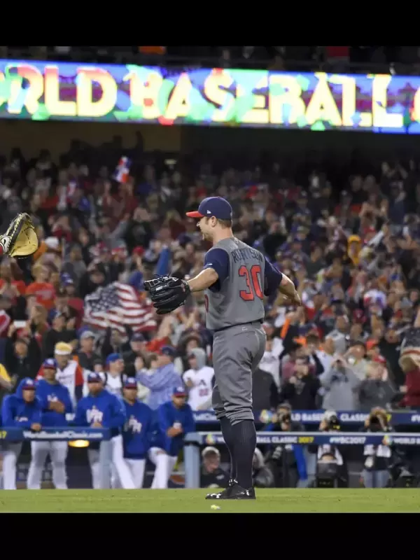 ヤンキース名救援投手が現役引退　家族らに感謝