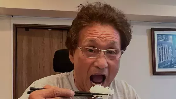 日本プロレス界レジェンド・天龍源一郎、センダイガールズプロレスリング作『農姫米（のうひめまい）』に舌鼓！