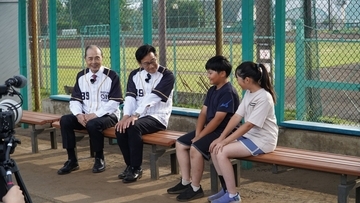 「それは諦めてください」王貞治・栗山英樹が双子の"突撃インタビュー"に本気で答えた｜球心会 Behind the Scenes #4