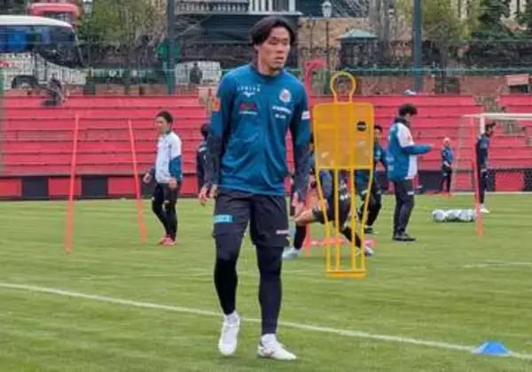 【コンサドーレ】大学屈指の逸材が加入！法政大4年 梅津龍之介　あすのデビューは！？「来年の今頃にはJ1昇格を決めたい」