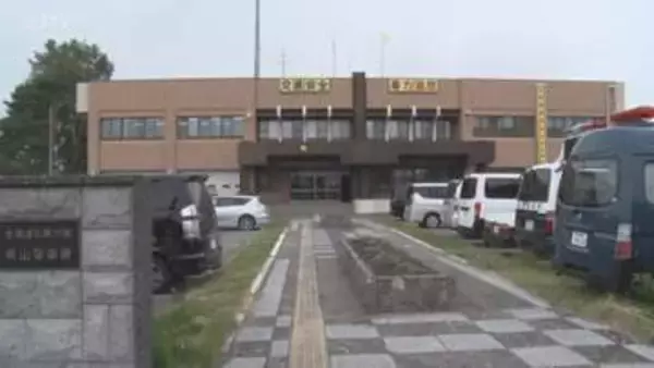 仲間と“オフロード走行中”か…軽乗用車1台が林道から谷に滑落　運転手の男性死亡　北海道夕張市