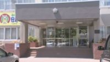 駆け付けた警察官を突き飛ばした運送業の男(41)　同居の妻と息子にも暴行疑いで再逮捕　恵庭市