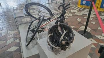 自転車は大きく変形するも…被害者は一命とりとめる　“実物”で感じる交通事故の衝撃　札幌市