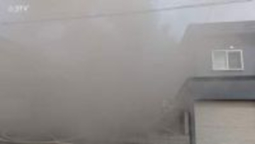 【速報】「2階建て住宅の1階から火が見える」札幌市西区で火事　消火活動続く