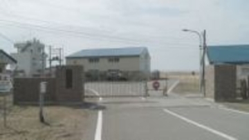 陸上自衛隊 射撃訓練中に無人標的機が訓練区域外の洋上に着水けが人なし 北海道新ひだか町