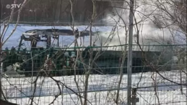 【続報】高速道路で大型バスが炎上　乗客は後続の回送バスに乗り換え避難　荷物も無事　千歳市