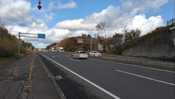 「シカは立ち去った…」 国道を走行中の軽乗用車とシカが衝突　運転手にけがなし　北海道恵庭市