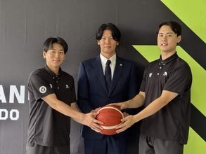 【レバンガ】河村勇輝とともに高校・大学日本一　192㎝松崎裕樹が加入 　ベテランPG大崎裕太とともに入団会見
