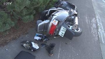 【続報】バイクの男性死亡確認　直進バイクと右折しようとした乗用車が衝突　国道337号・北海道