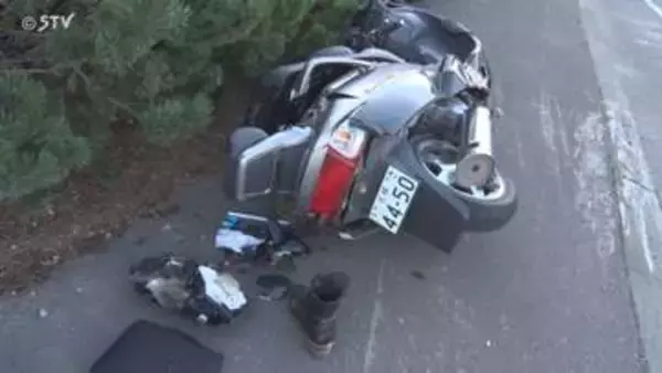 【続報】バイクの男性死亡確認　直進バイクと右折しようとした乗用車が衝突　国道337号・北海道