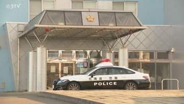 「車が横転している」単独事故か 運転手とみられる男性が死亡 北海道根室市・国道44号