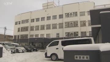 大雪で“狭い道路”すれ違い　トラブルで暴行の39歳男を逮捕　「交通ルールでもめました」