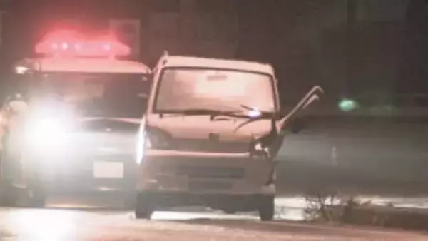 凍結した橋の上でスリップか 車3台絡む事故 重傷のおそれ 北海道旭川市