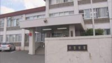 住宅敷地内で男性死亡 塗装作業のため住宅に訪れ足場から転落か 札幌市
