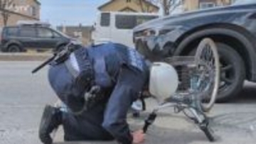 稚内市の交差点で右折しようとした乗用車と自転車が衝突 自転車の70代女性が頭を打ち病院搬送