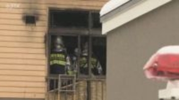札幌の木造アパートで火事 　２階の１室全焼し高齢男性2人病院搬送 そのうち80代男性死亡
