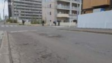 【速報】高齢女性が意識不明　左折のタクシーにはねられる　横断歩道のない交差点　札幌市豊平区