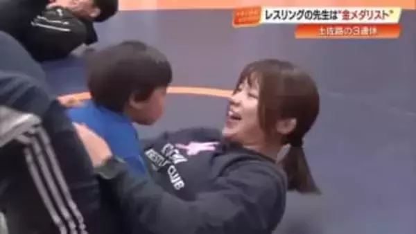金メダリストにタックルだ！親子レスリング教室　桜井つぐみ＆清岡幸大郎選手が直接指導