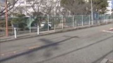 川西市で高齢男性死亡　警察がひき逃げの疑いで捜査