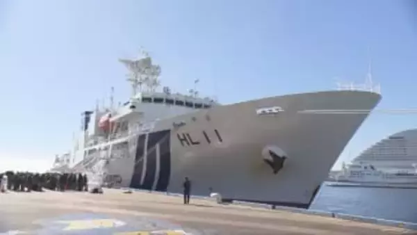 海上保安庁が所有する測量船の中で最大で最新鋭の機器を搭載する「平洋」神戸港で公開