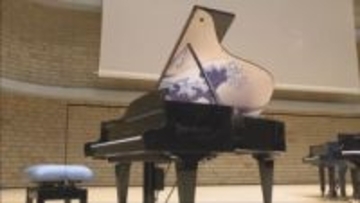 万博・オーストリア館で展示されたピアノが姫路に　２つの都市を音楽で結ぶ