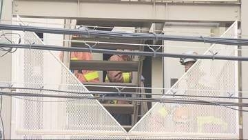 兵庫区で火事　焼け跡から男性の遺体