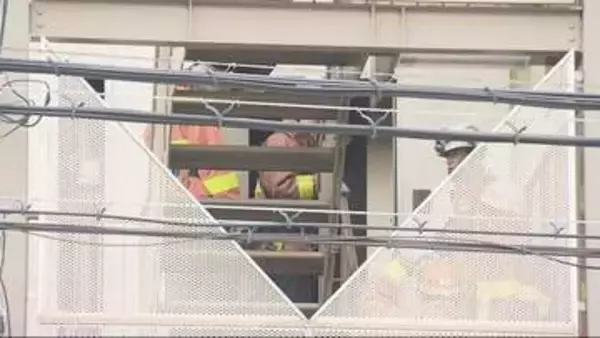 兵庫区で火事　焼け跡から男性の遺体