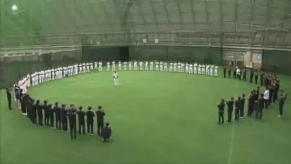 阪神タイガース沖縄キャンプ打ち上げ　藤川球児監督が手ごたえ語る