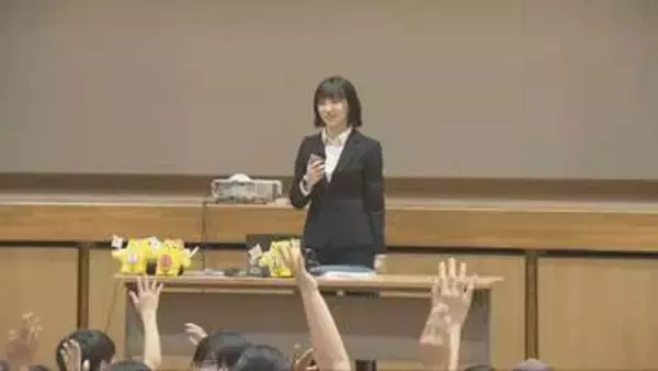 神戸市の小学校で選挙出前授業　模擬投票体験で子どもたちが関心高める