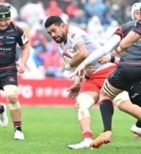 【神戸スティーラーズ】雨中の激戦しのぎ、今季初勝利！