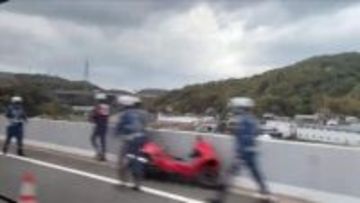 高速道路から16ｍ下に転落　バイクに乗っていた男性が落下して死亡／兵庫県