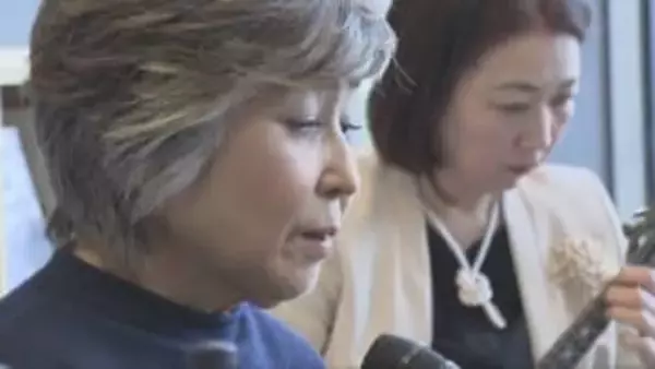 震災の記憶を次世代へ　竹下景子さんが詩を朗読