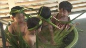 子どもたちよ、健やかに！　城崎温泉でしょうぶ湯まつり