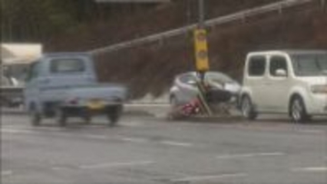 小野市の国道で車が中央分離帯に衝突　運転していた祖父と同乗の女子高校生が死亡