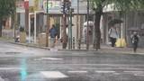 「4日夕方にかけ局地的に雷や激しい雨　交通機関に目立った影響見られず」の画像1