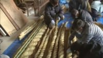 淡路市伊弉諾神宮で初詣客を迎える「しめ縄づくり」