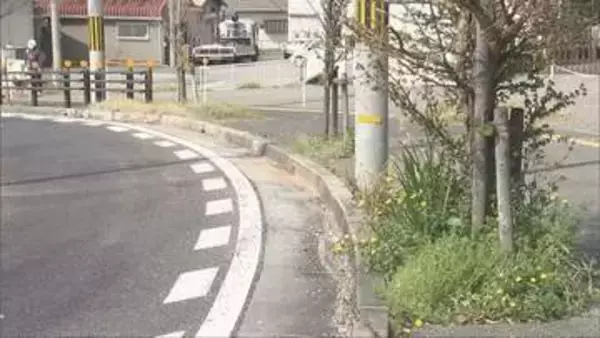 明石市で軽自動車が電柱に衝突　介護施設職員が運転　同乗の42歳女性死亡